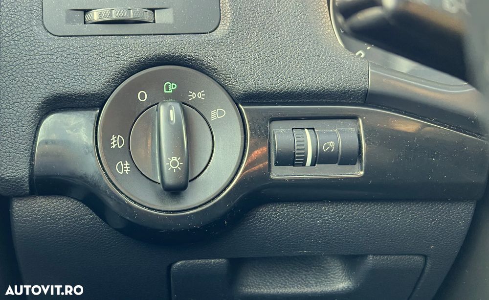 Skoda Octavia 2.0 TDI Laurin & Klement - 13