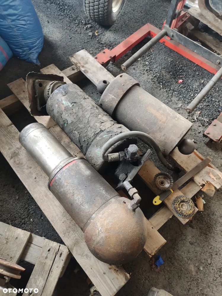 siłownik wywrotu kipra TATRA różne