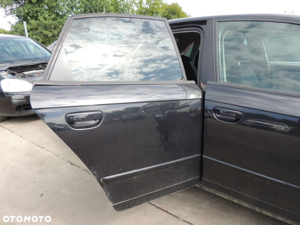 Drzwi prawy tył Seat EXEO '09 1.8 T LC9Z - 1