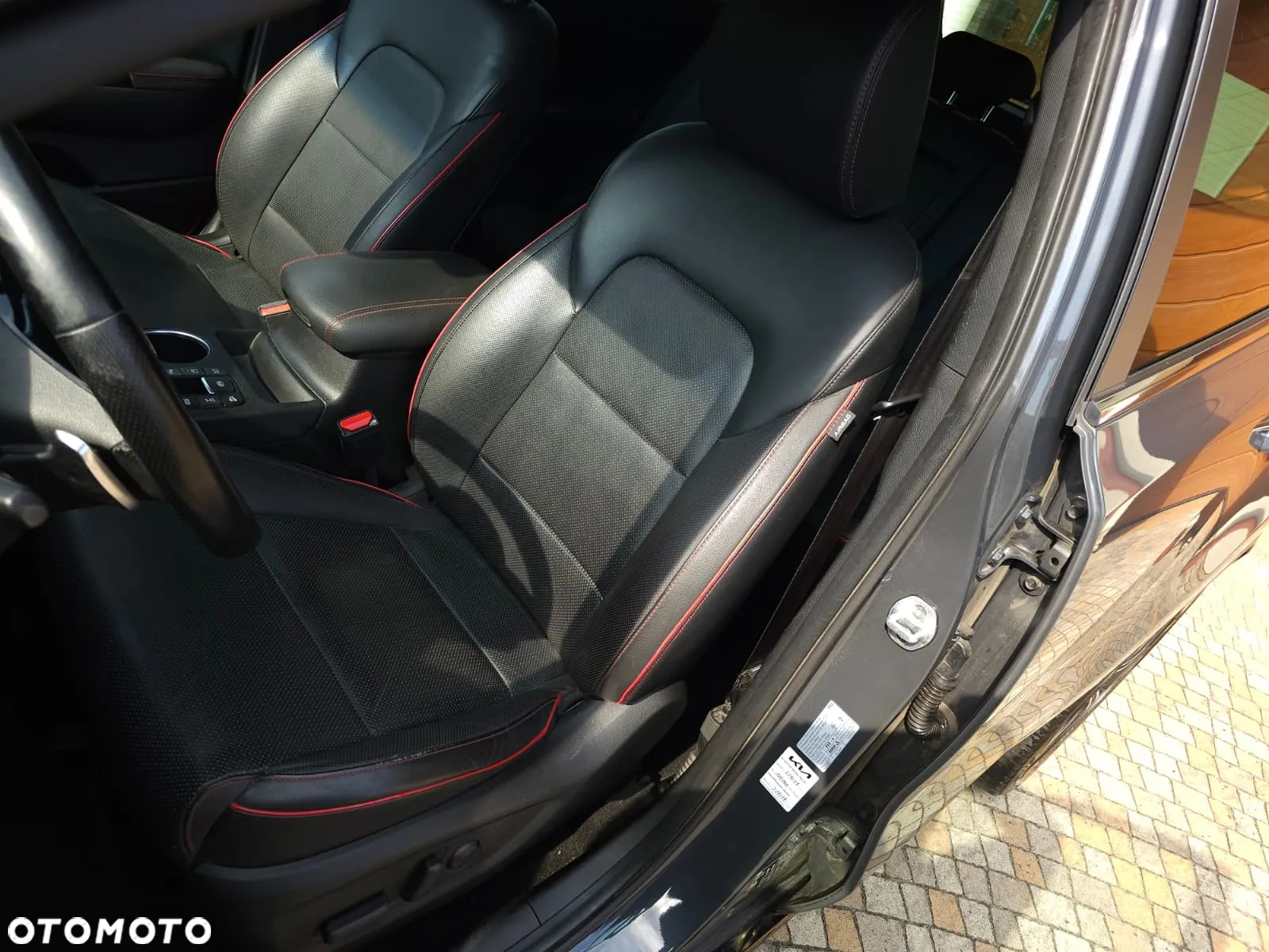 Kia Sportage 2,0 CRDI AWD GT Line - 14