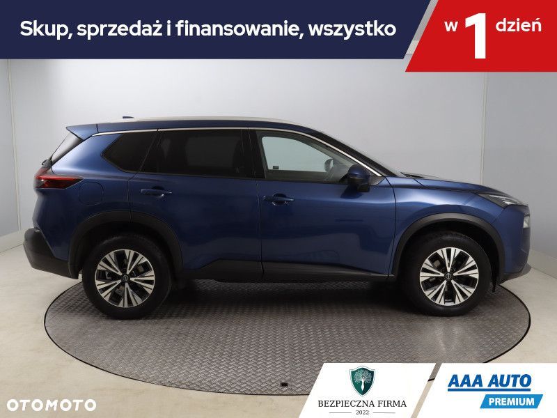 Nissan X-Trail - 8