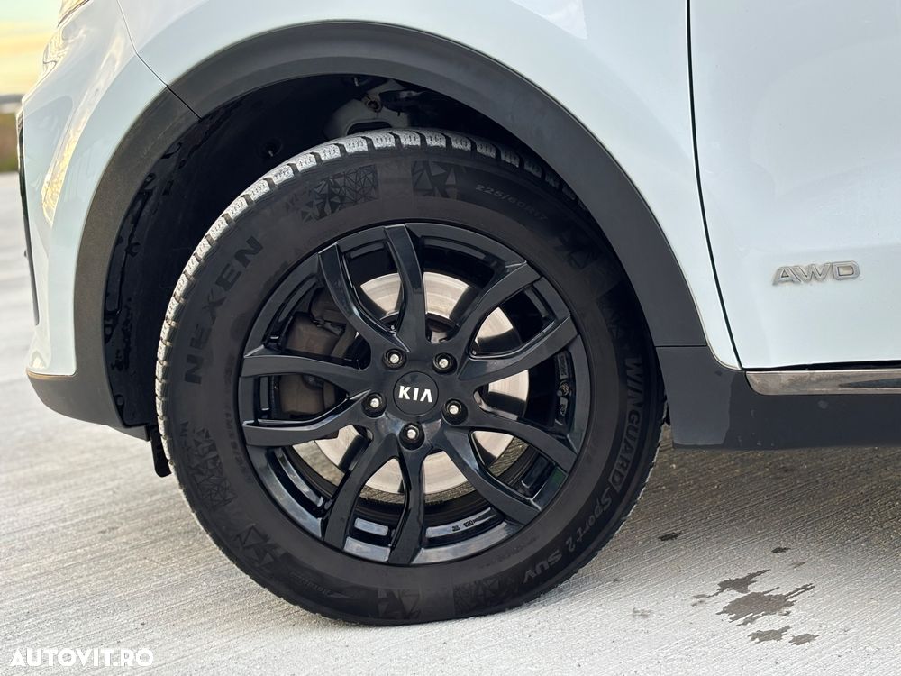 Kia Sportage 2,0 CRDI AWD Aut. GT Line - 7