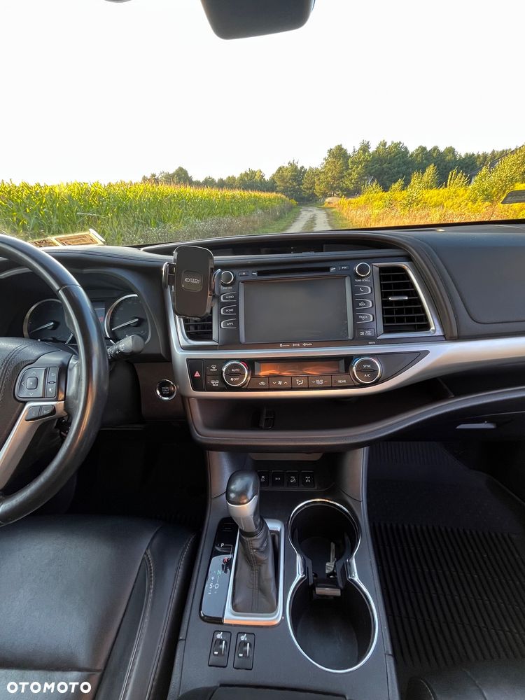 Toyota Highlander - 27