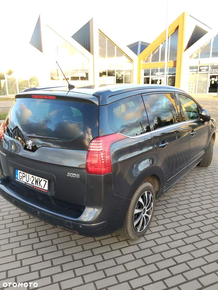 Peugeot 5008 HDI FAP 165 Automatik Premium - 10