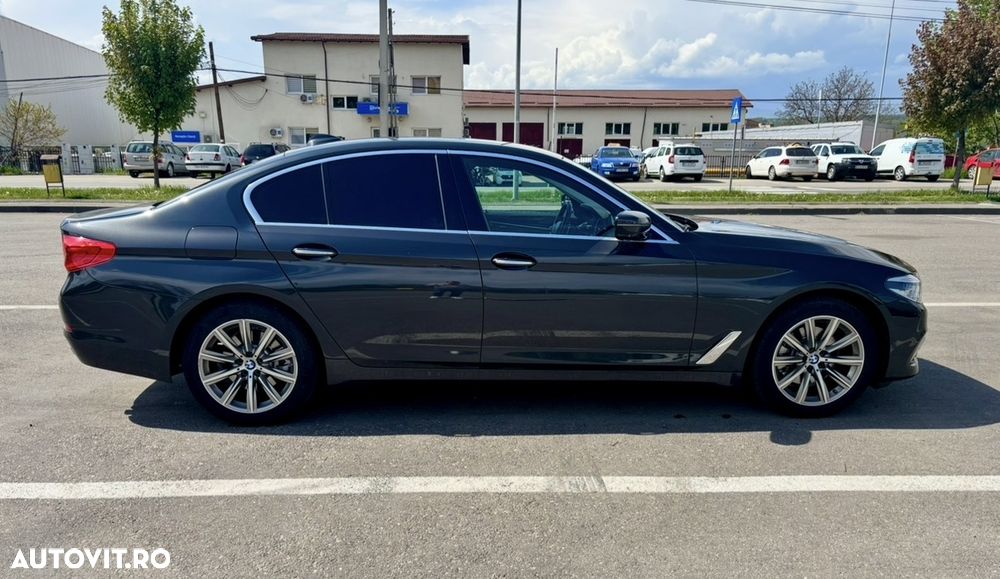 BMW Seria 5 520d xDrive AT - 14