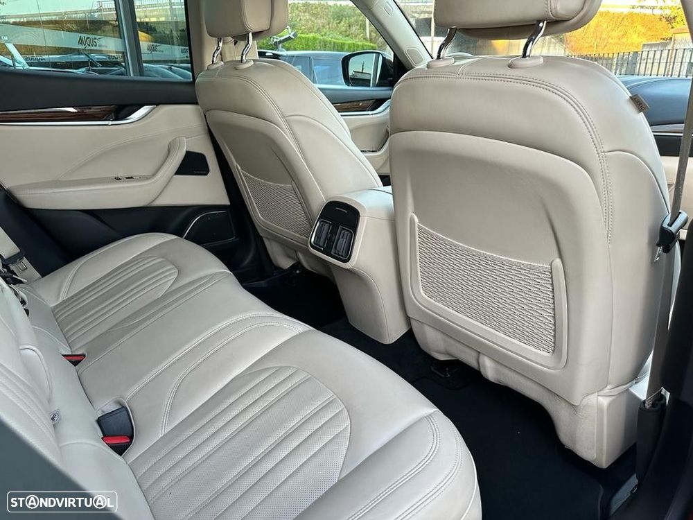 Maserati Levante 3.0 V6 - 22