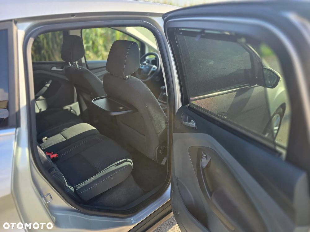 Ford C-MAX - 14