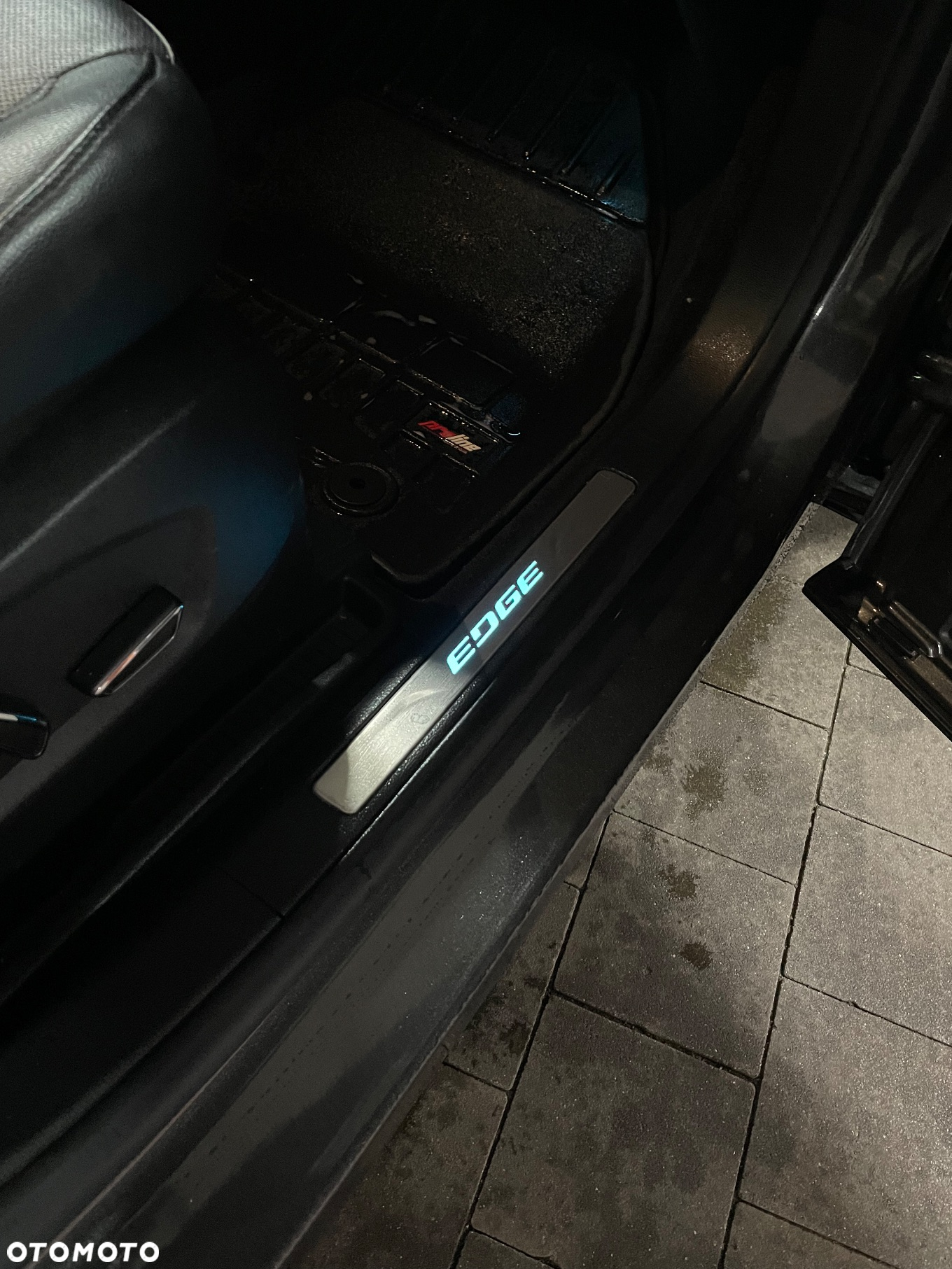 Ford Edge - 25