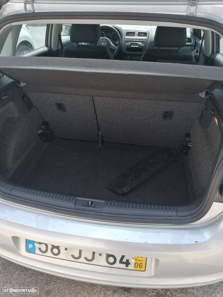 VW Polo 1.6 TDI Trendline BlueMotion - 4