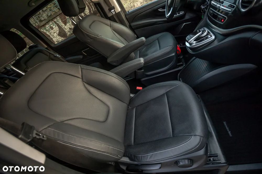 Mercedes-Benz Klasa V 250 (BlueTEC) d lang 7G-TRONIC Edition - 23