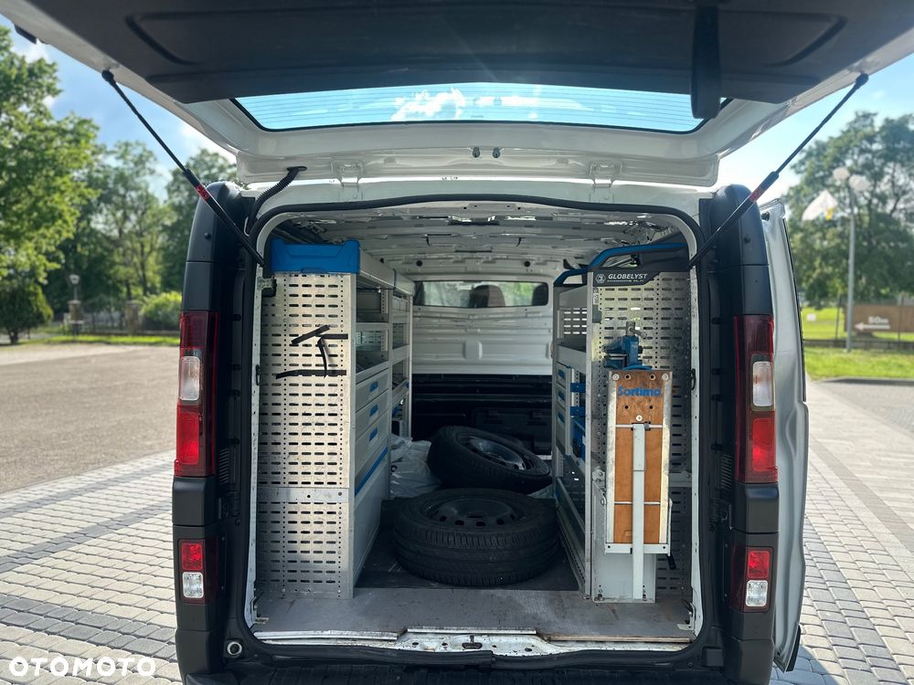 Opel Vivaro - 23