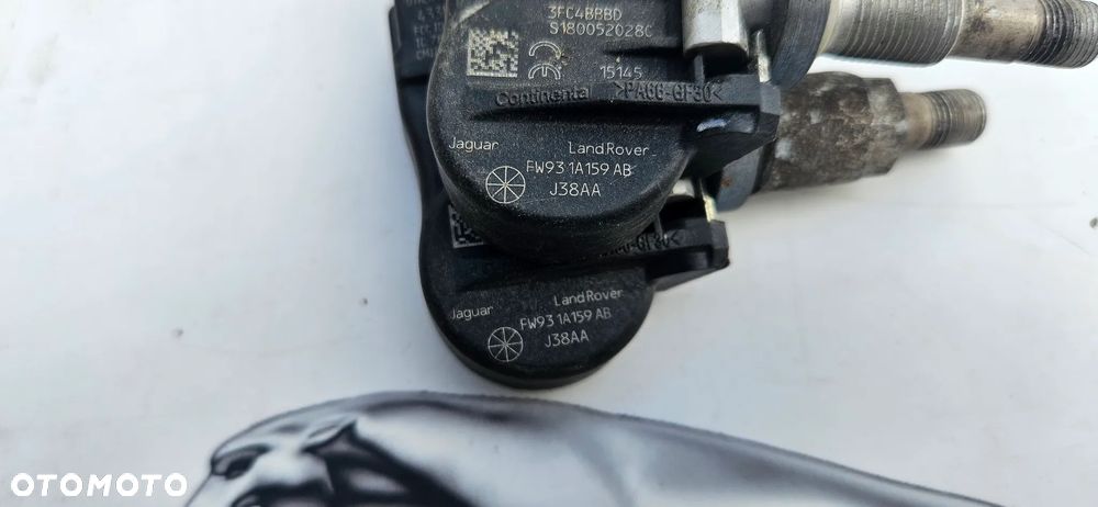 Jaguar XJ 351 czujnik ciśnienia powietrza w kole TPMS Częstotliwość: 433 MHz FW931A159AB - 2