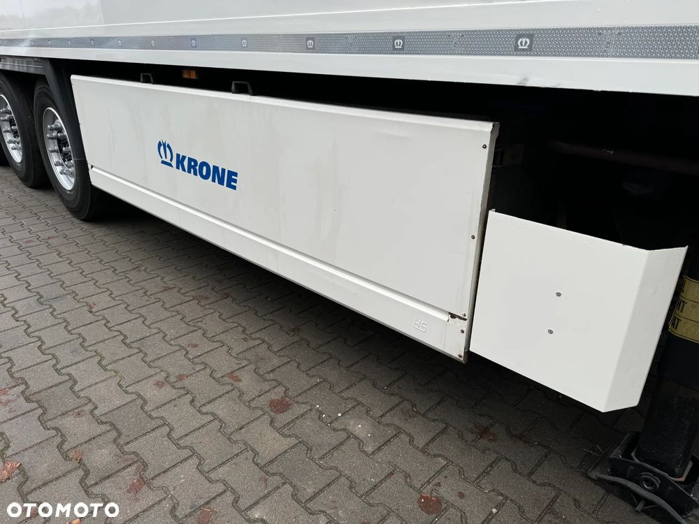 Krone Chłodnia ,Doppelstock , Carrier Vector 1550, Kwiatowa 2,50m - 22