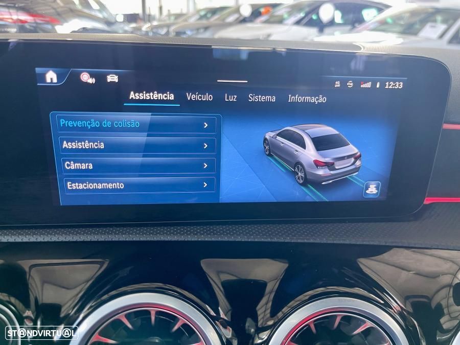 Mercedes-Benz A 200 Limousine 7G-DCT AMG Line Advanced - 23