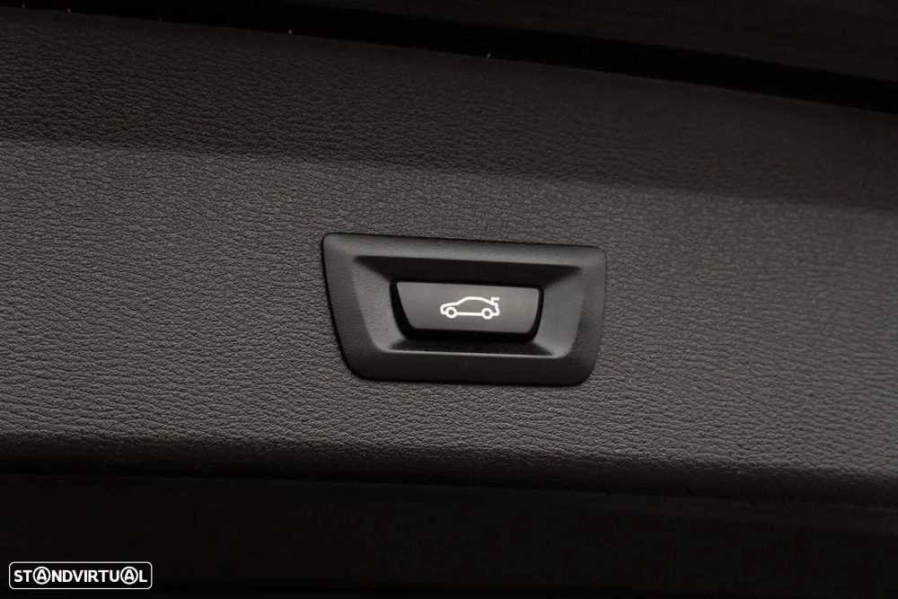 BMW X1 16 d sDrive Advantage - 46