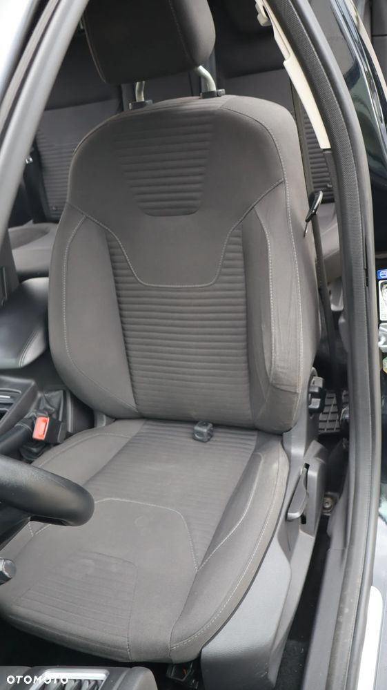 Ford Focus 1.0 EcoBoost Titanium - 30
