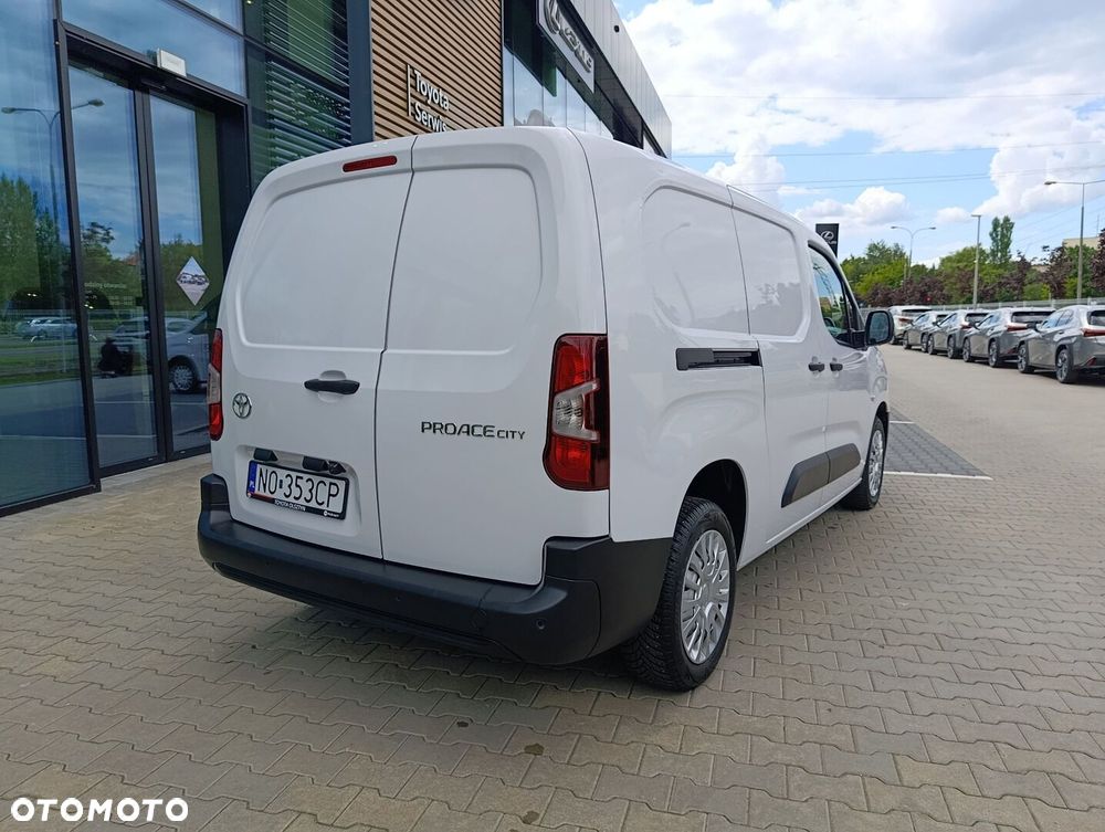 Toyota PROACE CITY - 10