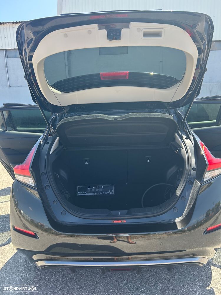 Nissan Leaf 40 kWh N-Connecta - 16