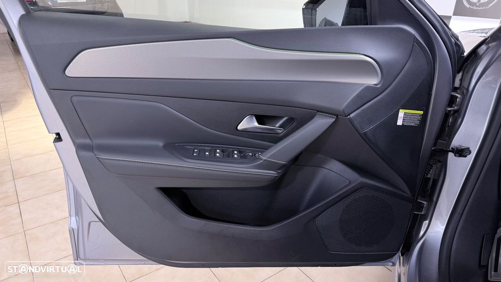 Peugeot 308 SW PureTech 130 EAT8 GT - 35