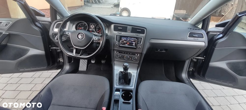 Volkswagen Golf 1.6 TDI 4Motion BlueMotion Technology Comfortline - 17
