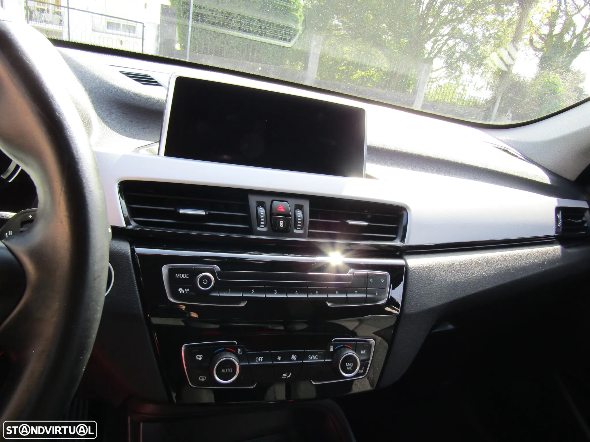 BMW X1 16 d sDrive Line Sport - 11