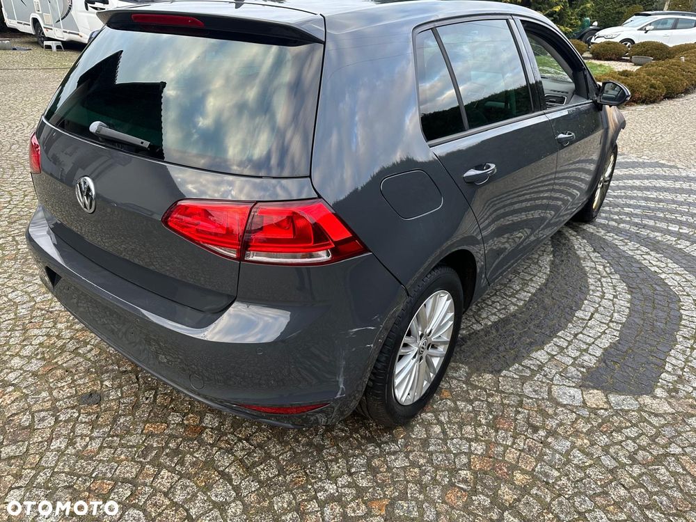 Volkswagen Golf 2.0 BlueTDI Cup - 5