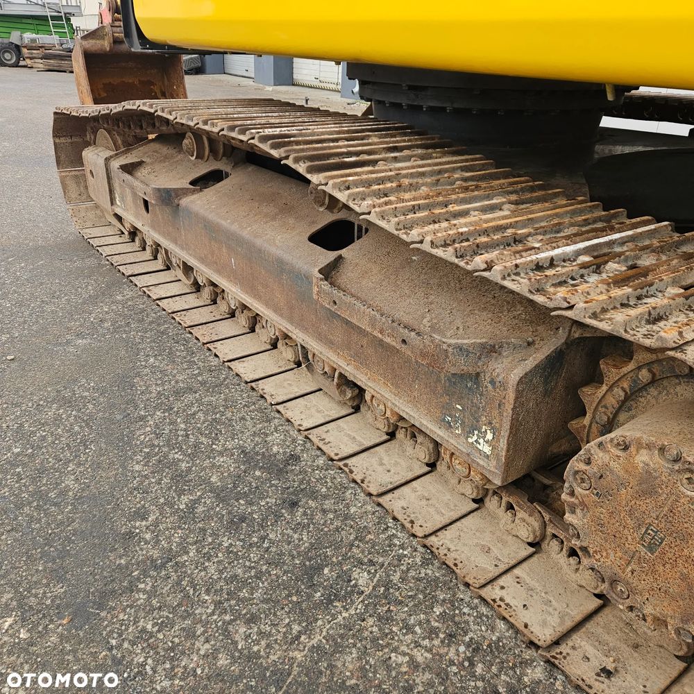 Komatsu PC210 - 9