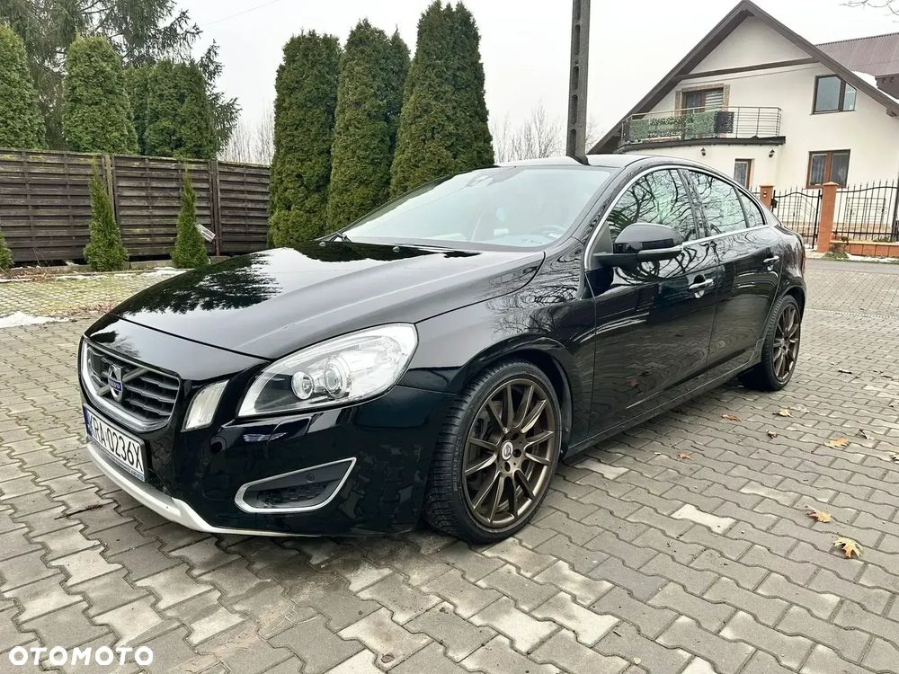 Volvo S60 2.0T Powershift Summum - 1
