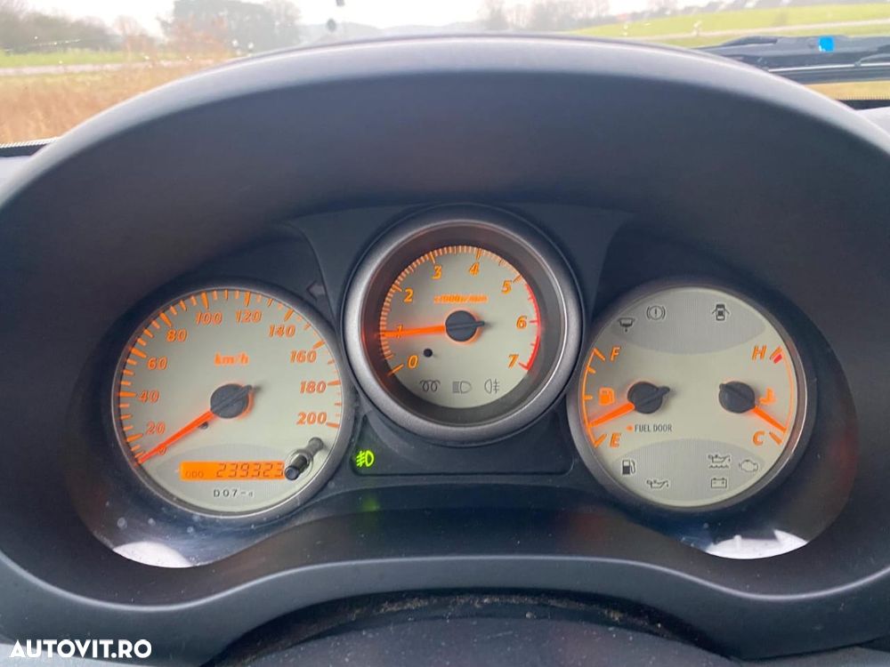 Toyota RAV4 D-4D 4x4 Executive - 10