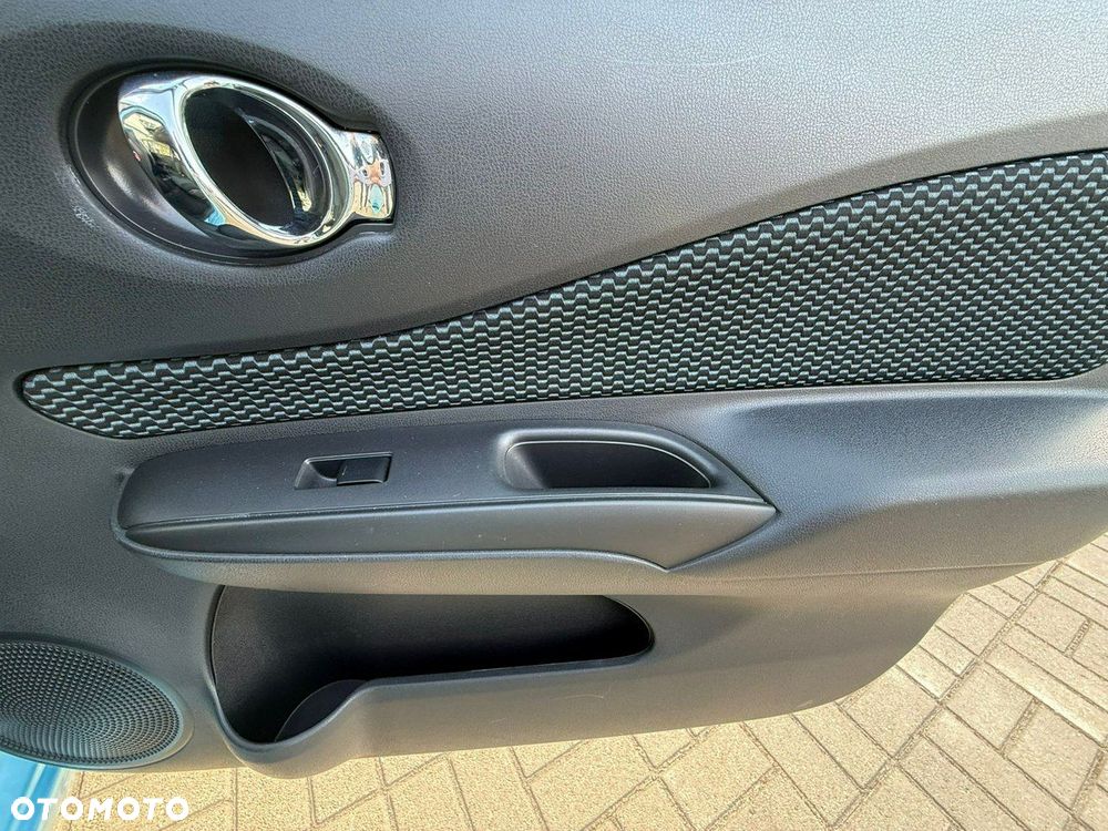 Nissan Note 1.2 Tekna EU6 - 24