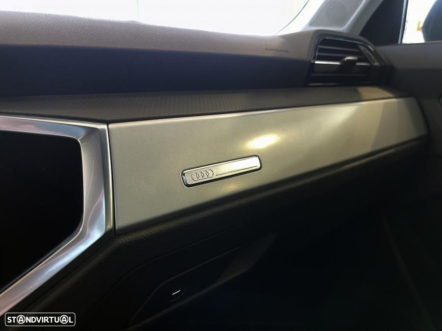 Audi Q3 45 TFSIe S tronic - 18