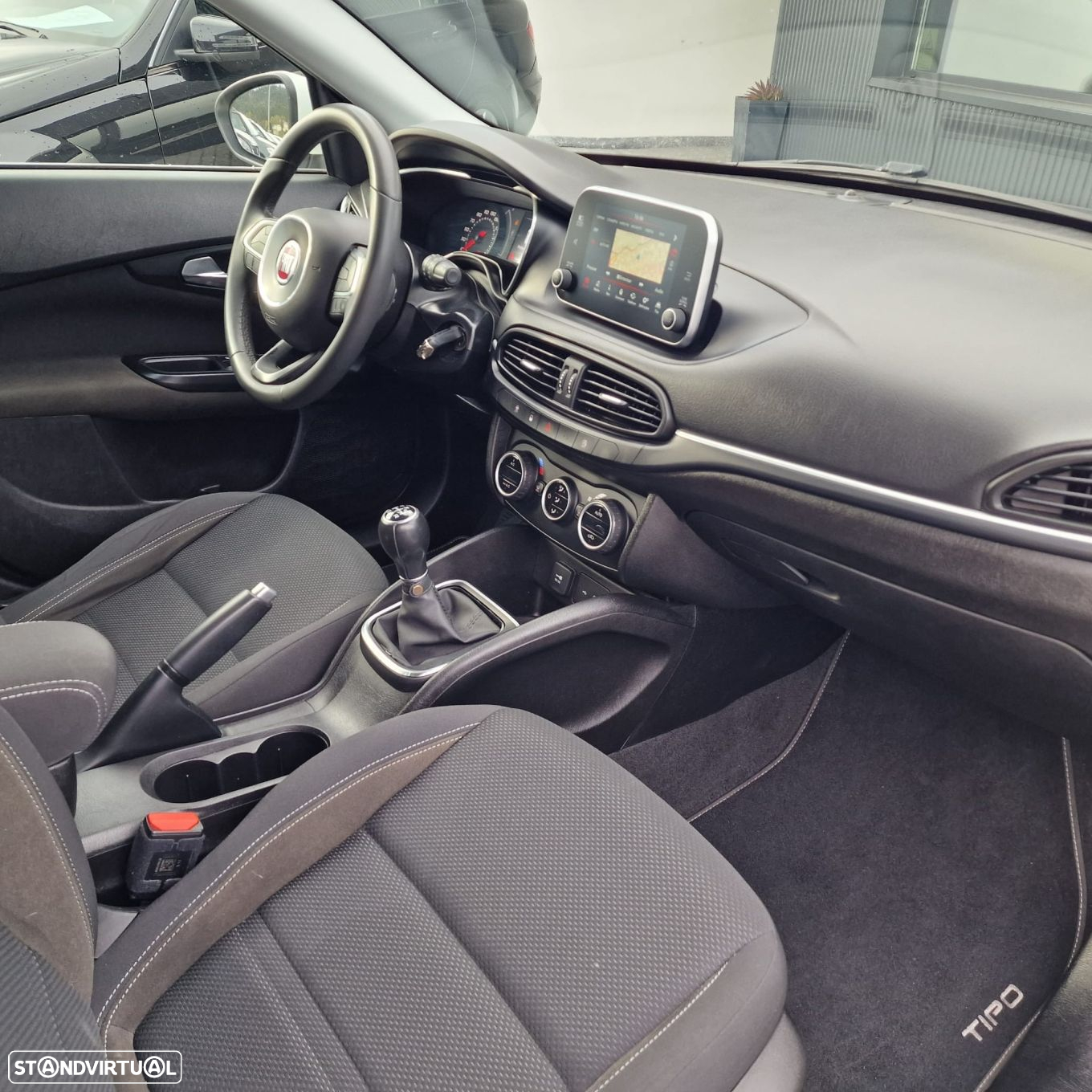Fiat Tipo Station Wagon 1.3 M-Jet Lounge - 6