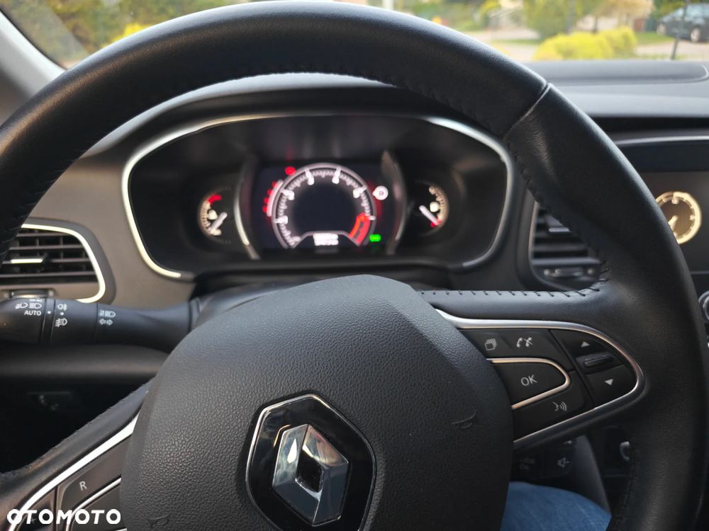 Renault Megane TCe 140 GPF EDC BUSINESS EDITION - 29