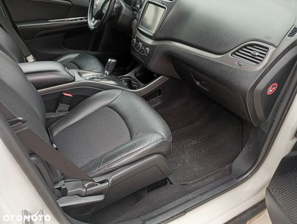 Fiat Freemont 2.0 Multijet 16V DPF Automatik Allrad Cross - 11