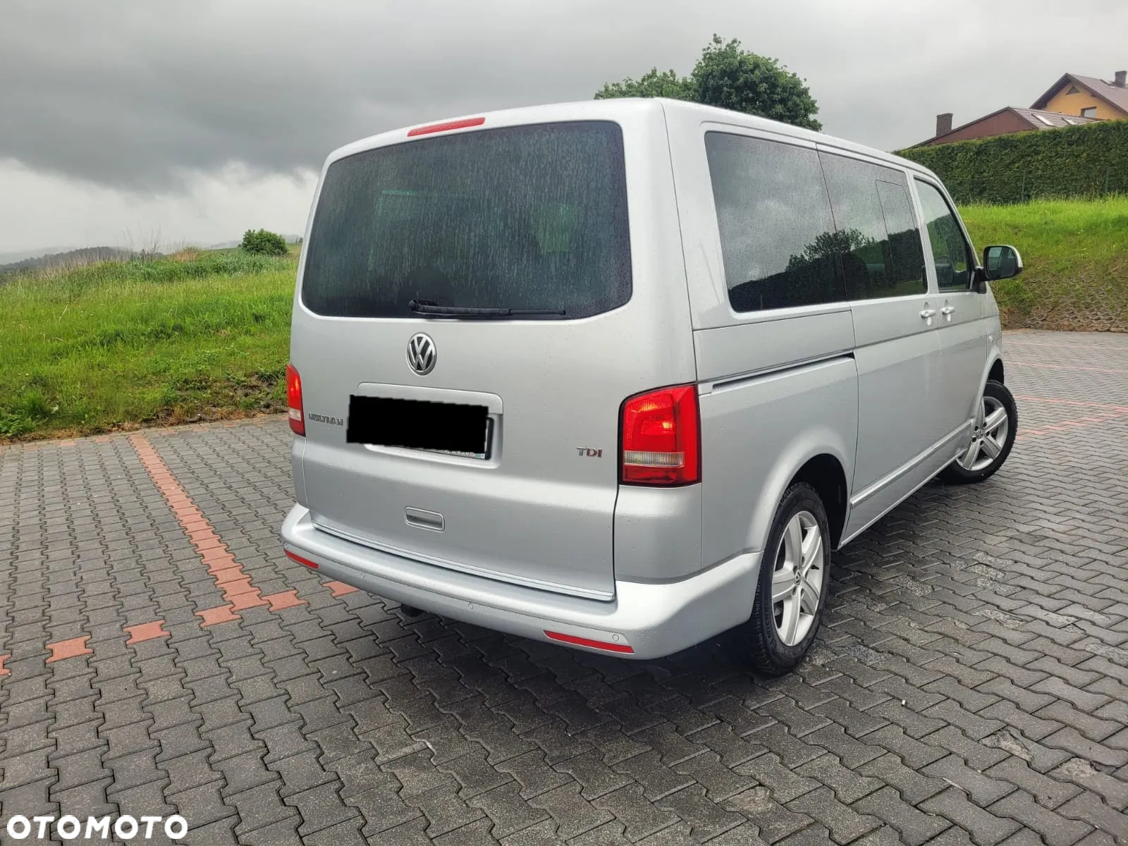 Volkswagen Multivan - 9