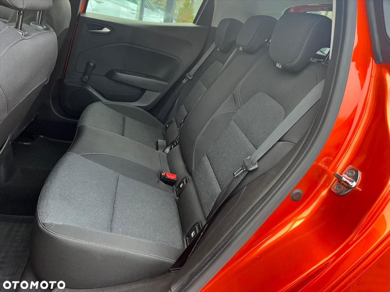 Renault Clio 1.0 TCe Zen - 10