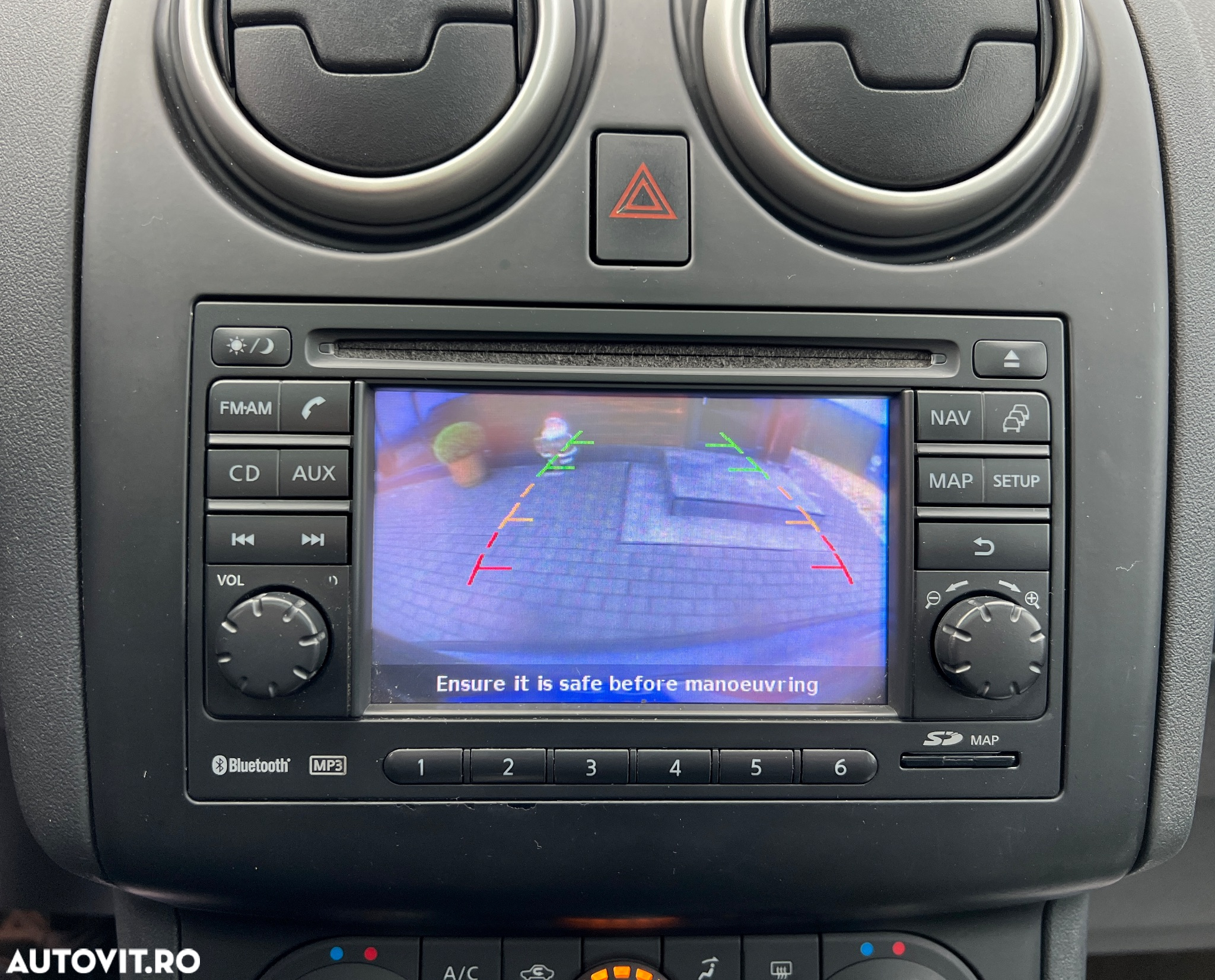 Nissan Qashqai 1.6 dCi DPF tekna - 4