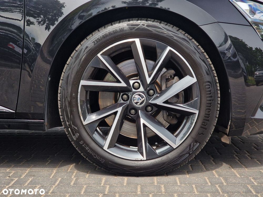 Skoda Superb 2.0 TSI 4x4 Sportline DSG - 9