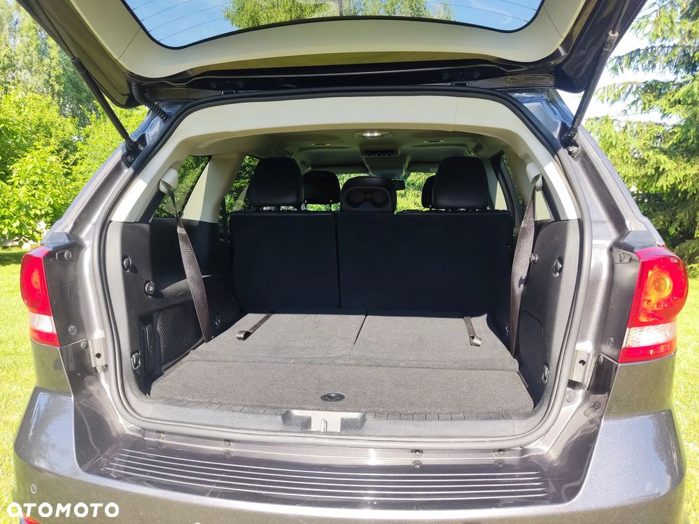 Fiat Freemont 2.0 Multijet Black Code AWD - 32