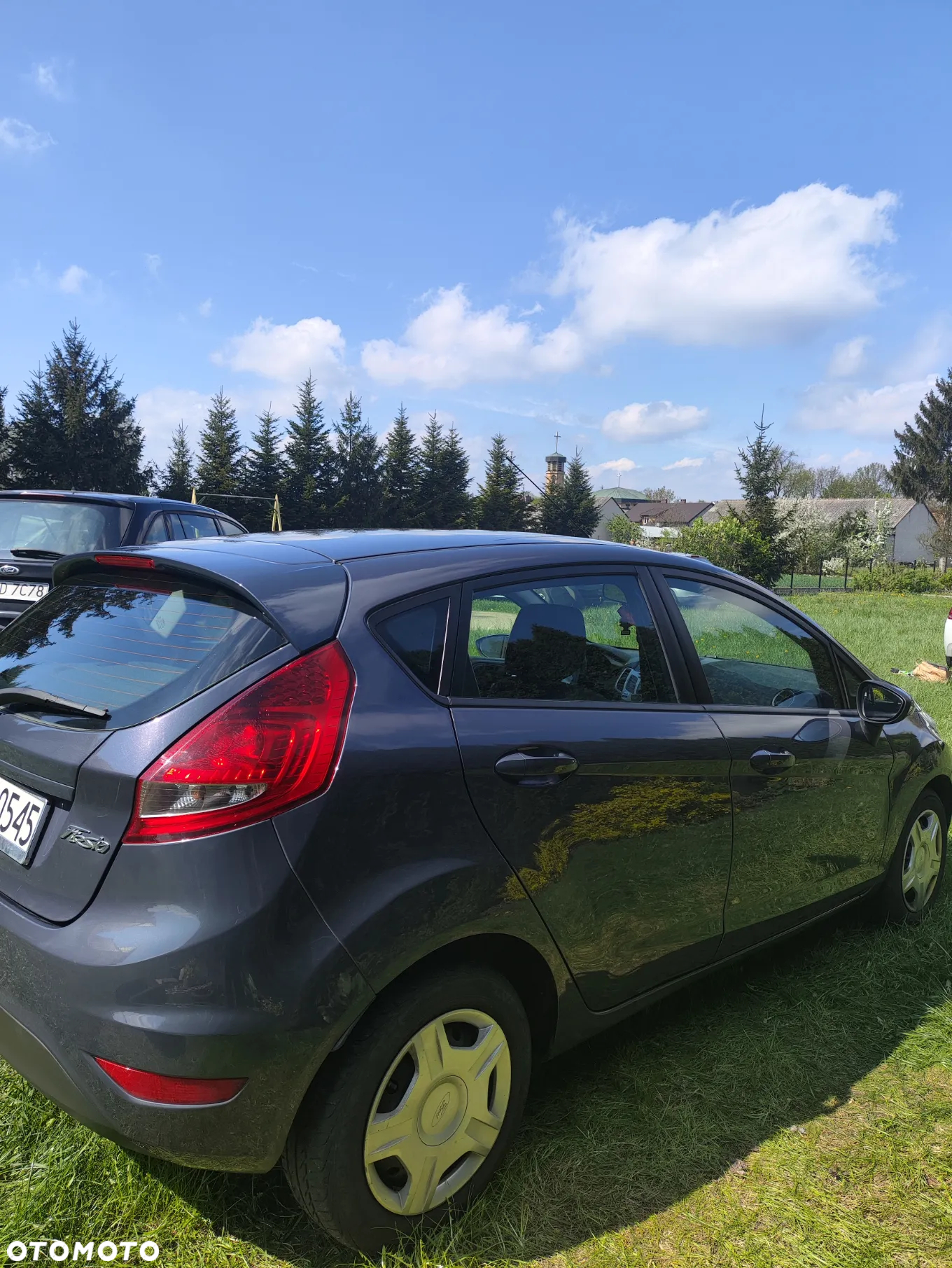 Ford Fiesta 1.6 TDCi DPF Ghia - 10