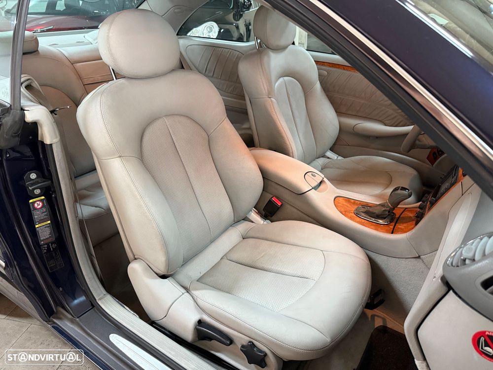 Mercedes-Benz CLK 270 - 16