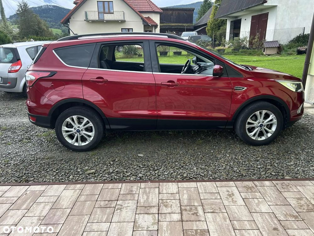 Ford Kuga - 2