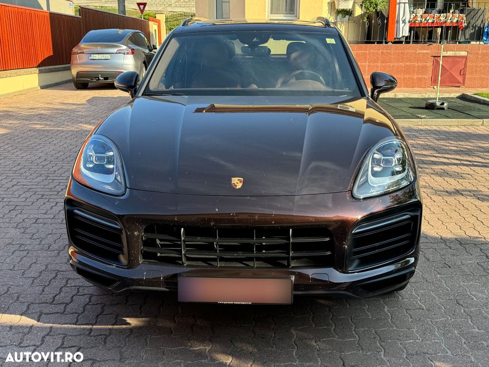 Porsche Cayenne - 5
