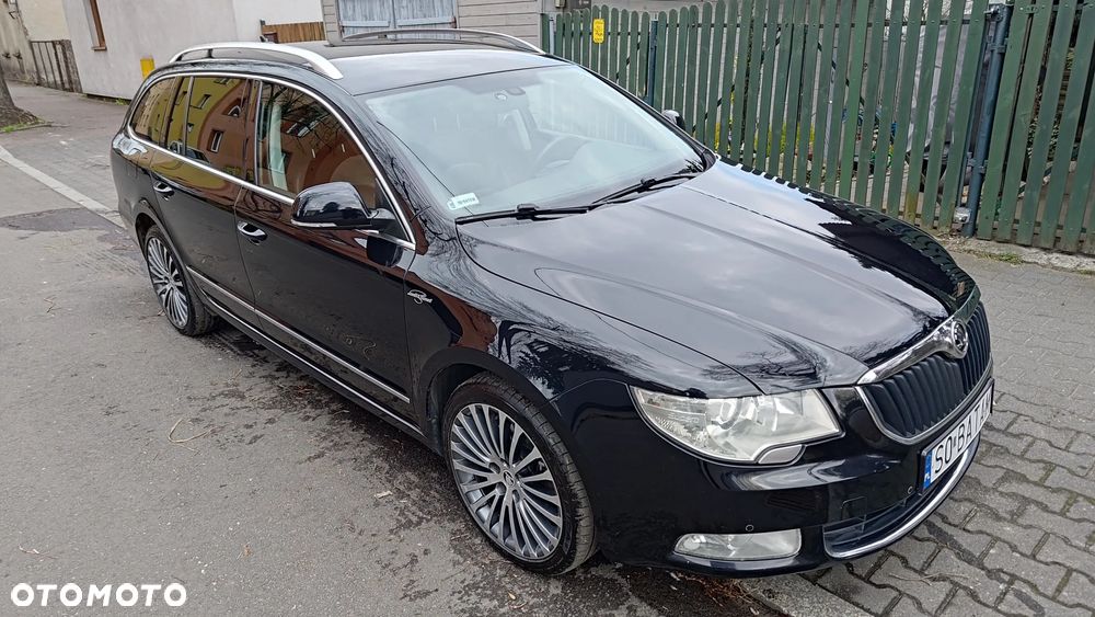 Skoda Superb 2.0 TDI L&K DSG - 10