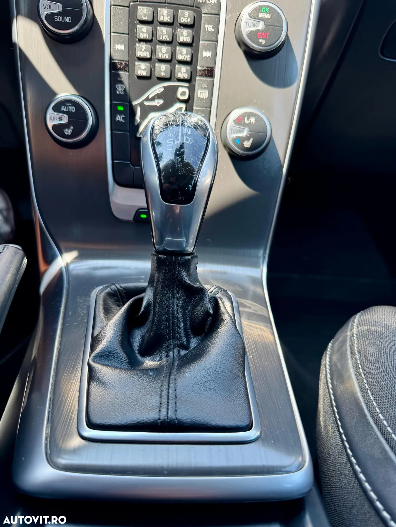 Volvo V40 D2 ECO Aut. Momentum - 31