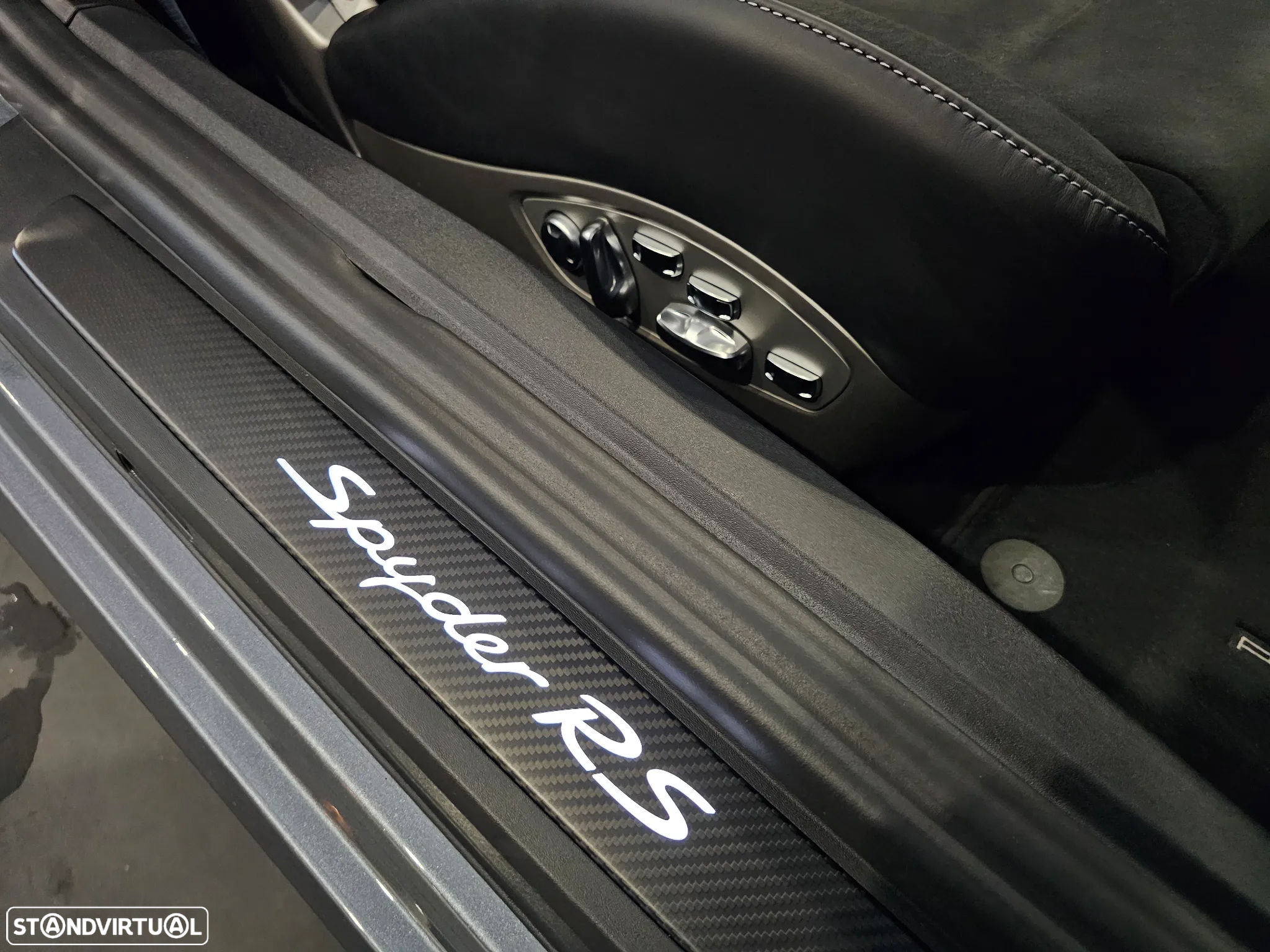 Porsche 718 Spyder - 43