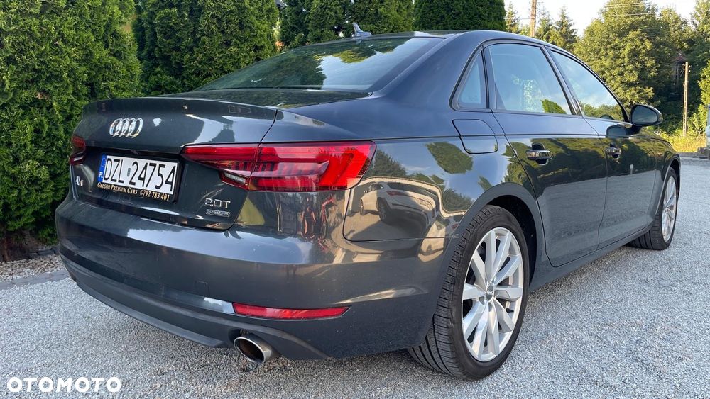 Audi A4 Limousine - 20