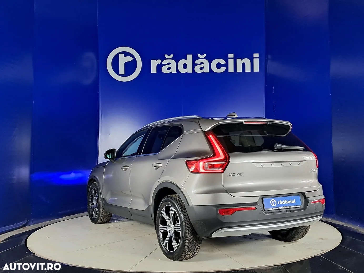 Volvo XC 40 - 3