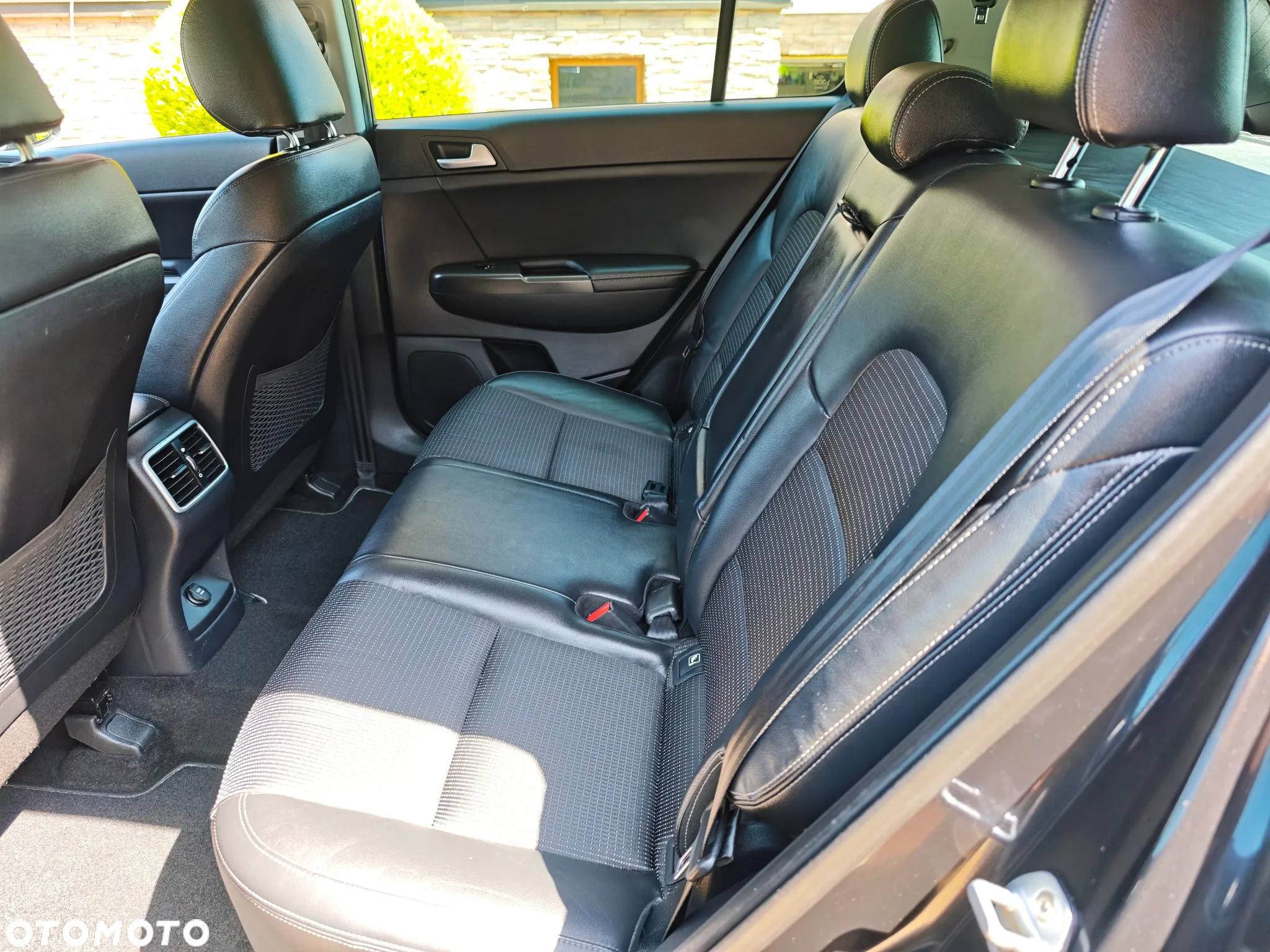 Kia Sportage 1.7 CRDI 2WD Attract - 18