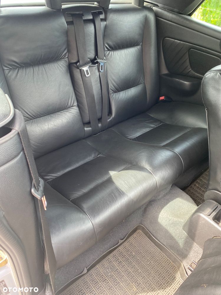 Opel Astra 2.2 Bertone - 19